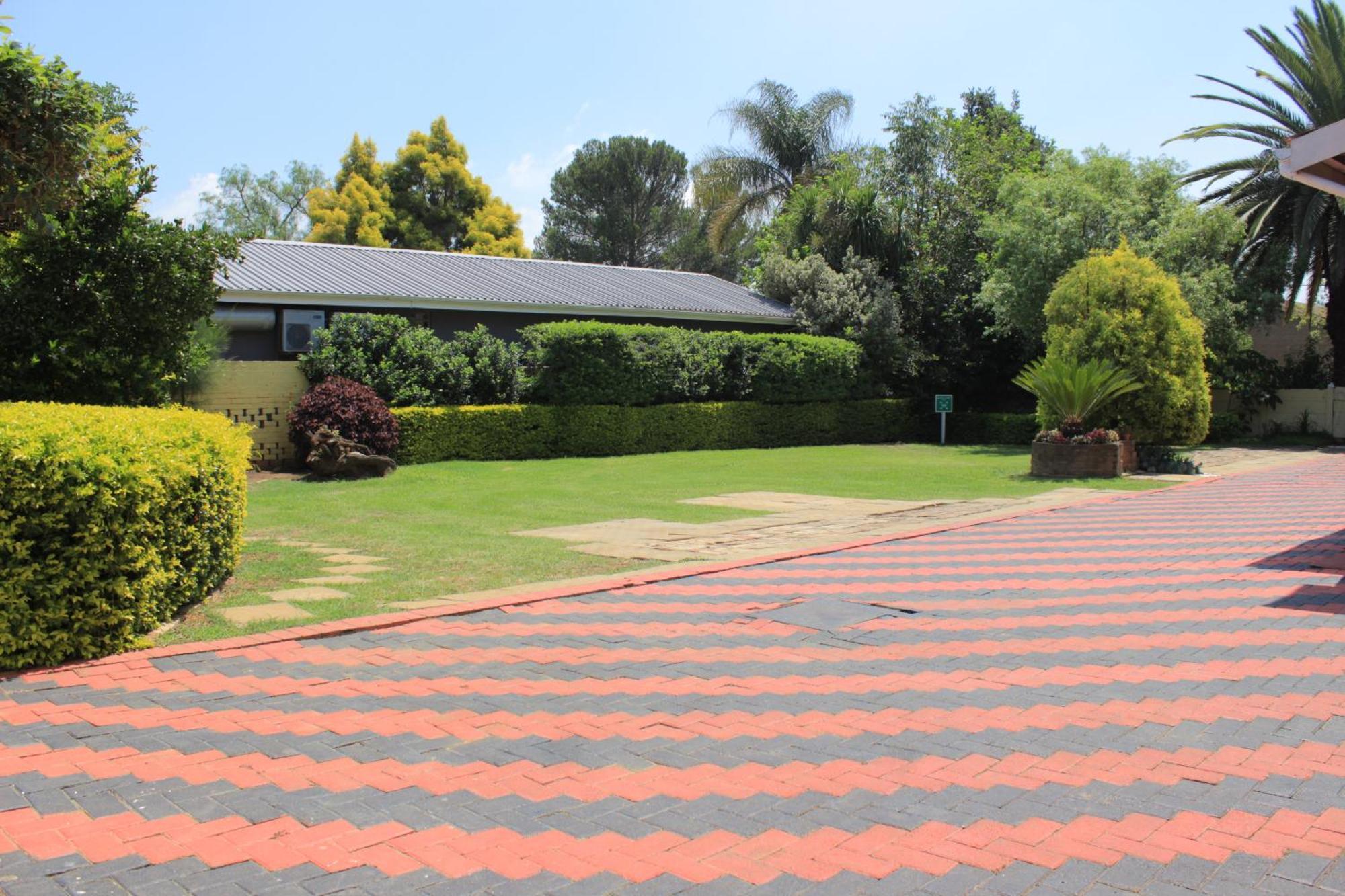 פרייהייד His Glory Guest House מראה חיצוני תמונה