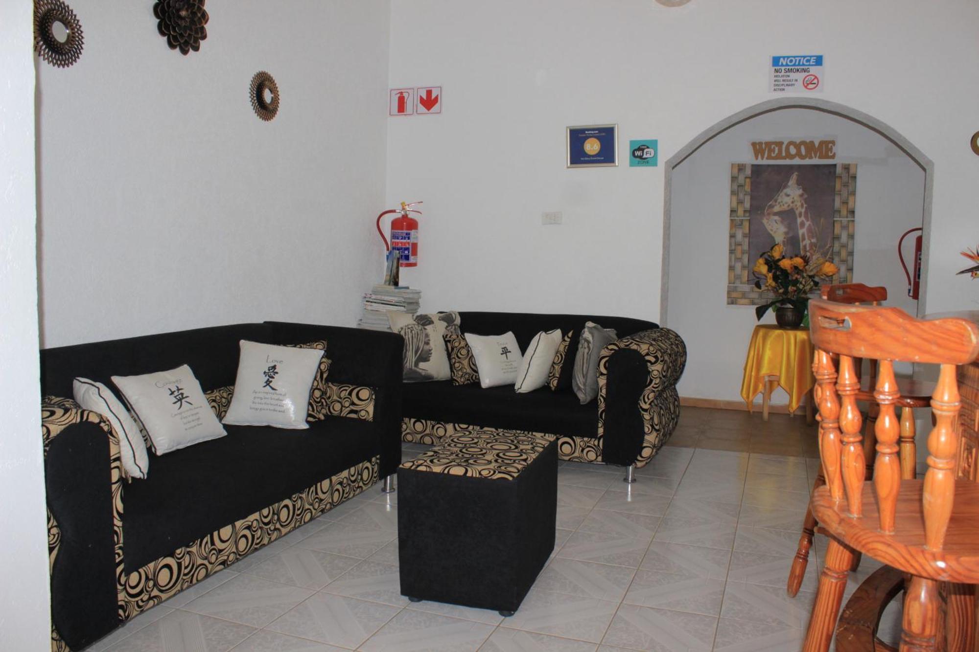 פרייהייד His Glory Guest House מראה חיצוני תמונה
