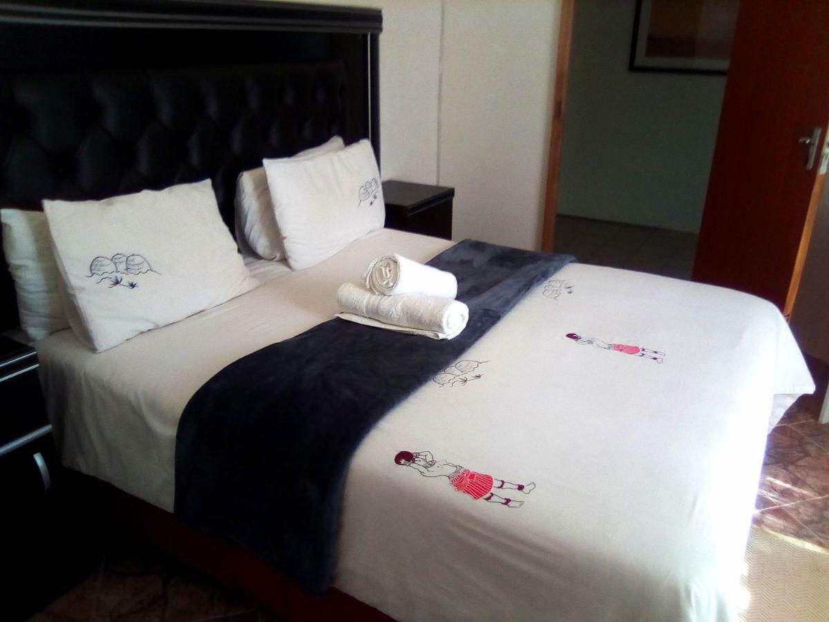 פרייהייד His Glory Guest House מראה חיצוני תמונה